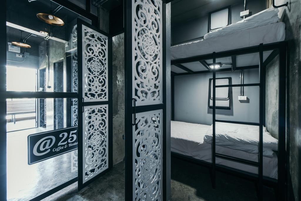 @25 Hostel Чіангмай Екстер'єр фото